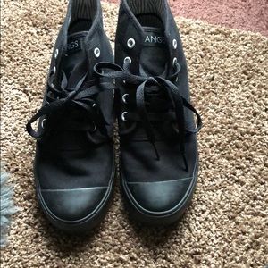 Bangs shoes